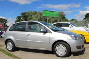 Ford Fiesta Style*HUneu*Serviceneu*Klima