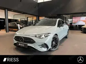 Mercedes-Benz CLA 200 NEU+C178+AMG+SUPERSCREEN+MULTIB+KEYL+MEM