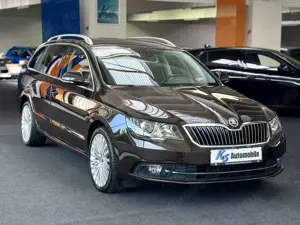 Skoda Superb Combi *ELK-SITZE*MEM-SITZE*NAVI*PDC*SHZ*