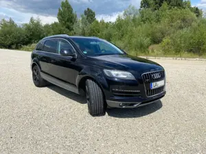 Audi Q7 Q7 3.0 TDI DPF quattro tiptronic