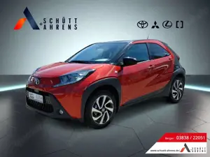 Toyota Aygo X Teamplayer LED-Tagfahrlicht Rückfahrkam. Spurhalte