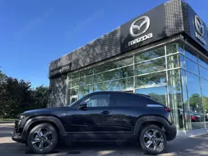 Mazda MX-30 35,5 kWh e-SKYACTIV EV 145 PS
