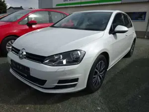 Volkswagen Golf Allstar 1.6TDI *Standheizung*Winter-Paket*