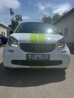smart forTwo Prime 90 PS Brabus Opt. Navi Leder Headup