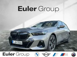 BMW 540 d xDrive Touring Sportpaket HUD AHK-klappbar AHK E