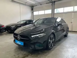 Mercedes-Benz A 180 d  Progressive*LED*Night-Paket*R-KAM*SpurH* AHK+LE