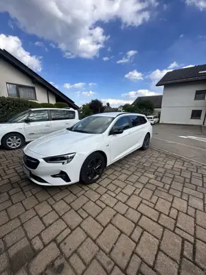 Opel Insignia Sports Tourer 1.5 Diesel Automatik Business Elegance