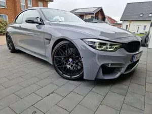 BMW M4 M4 Cabrio DKG Competition
