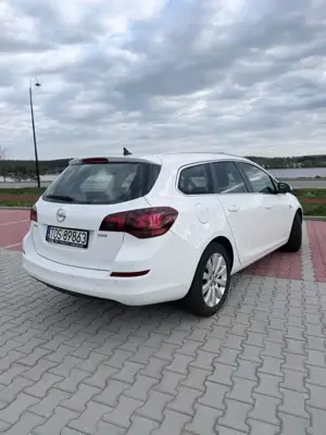 Opel Astra 1.7 CDTI DPF Sport