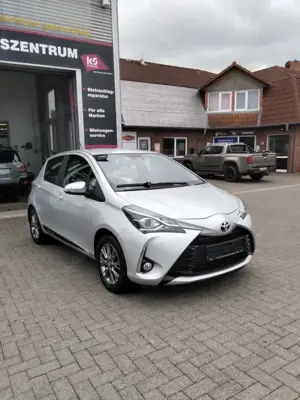 Toyota Yaris Comfort 1.5 DualVVT-iE/DesignPaket/RückfKamera