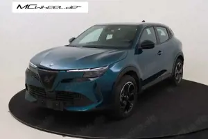 Alfa Romeo Junior Elettrica 115 kW  UVP 42.000€! ACC