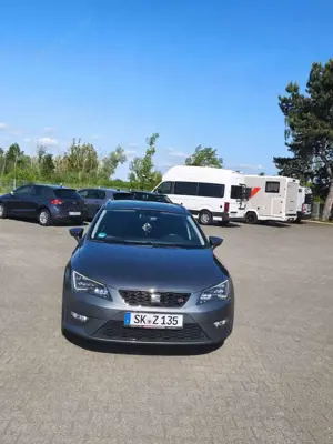 SEAT Leon ST 2.0 TDI StartStop DSG FR