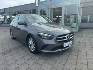 Mercedes-Benz B 180 180 Automatik Navi/AHK