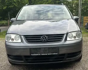Volkswagen Touran Touran Diesel 1.9 TDI DSG Trendline