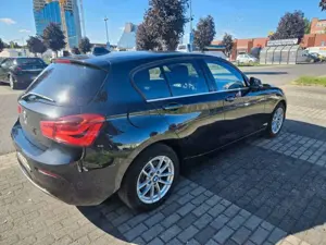 BMW 120 120d xDrive Sport-Aut. Urban Line