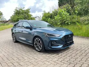 Ford Focus Turnier ST-Line X - Matrix LED, BO, Pano