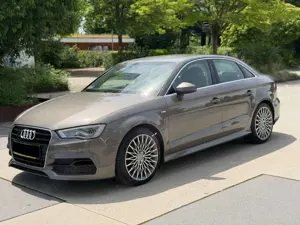 Audi A3 A3 1.8 TFSI Lim S line Navi AHK Bang/Olufsen LED