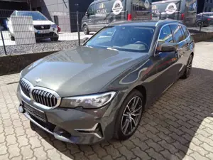 BMW 320 320d Luxury Line, AHK, Standheizung