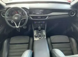 Alfa Romeo Stelvio 2.0 Turbo 16V AT8-Q4 Super