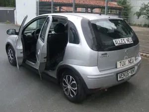 Opel Corsa *1.Hand*WENIG-KM*Klima*4-Türig*a.w.TÜV-ALLES-NEU