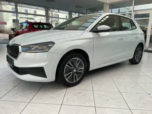 Skoda Fabia Tour 1.0TSI Navi,LED,DAB+,LMF