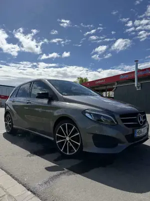 Mercedes-Benz B 200 (CDI) d 4Matic 7G-DCT