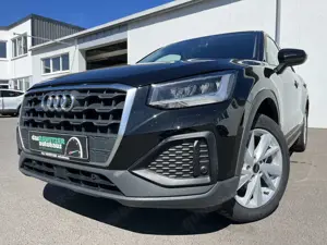 Audi Q2 35 1.5 TFSI S tronic 122€ m.20% Anz. 17 RFK Navi