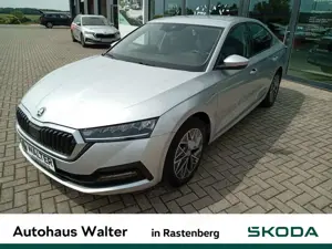 Skoda Octavia 1.5 TSI ACT Tour AHK LENKRADHZ.