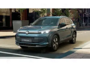 Volkswagen Tiguan 1.5 eTSI DSG ENERGY Matrix Navi AHK Rear View
