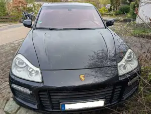 Porsche Cayenne Cayenne Turbo 4.8 mit PDCC