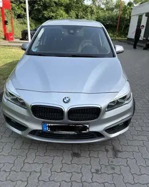 BMW 220