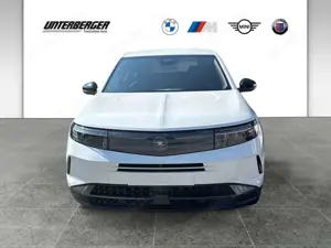 Opel Grandland Hybrid 145PS eDCT 1.2 48V Edition