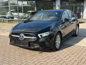 Mercedes-Benz A 180 d *Wide Screen*Automatik*LED*Leder*