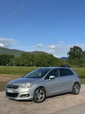 Citroen C4 VTi 120 Exclusive