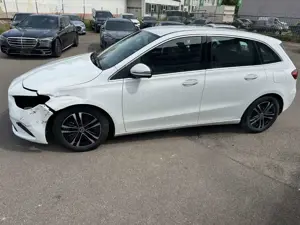 Mercedes-Benz B 250 4Matic*AHK El.*Keyless Go*R.Kamera*