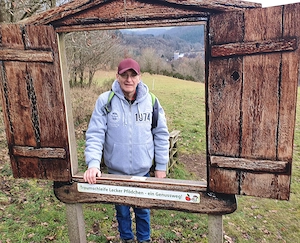 Er 69 J sucht Partnerin sb 55-75 J.für feste Beziehung 