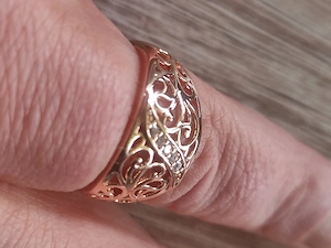 925 vergoldeter Ring mit Zirkonen 