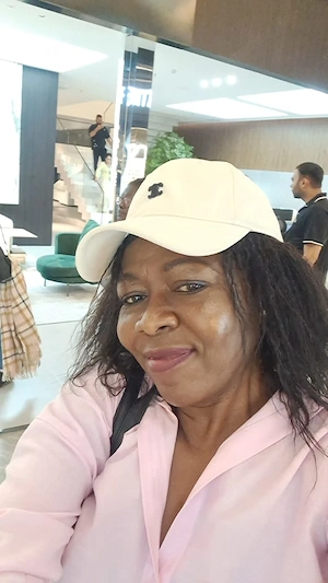 Jungeblieben 50 Afrikanerin aus Frankfurt such  Sympathishe Mann für serieuse dauerhafte betion.