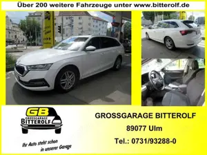 Skoda Octavia Combi 2.0TDI DSG Style Navi/Memory/4SHZ/