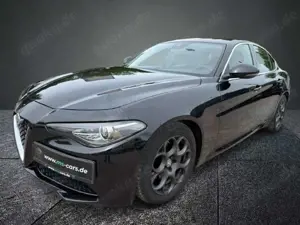Alfa Romeo Giulia 2.2 150 PS, Navi, Bi-Xenon