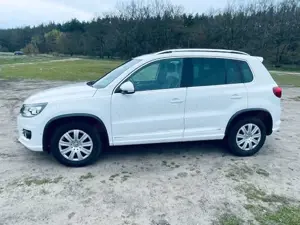 Volkswagen Tiguan Tiguan 2.0 TDI DPF 4Motion BlueMotion Techn. DSGExclusive