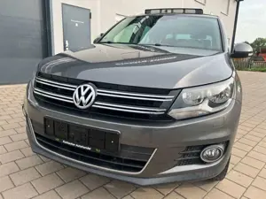 Volkswagen Tiguan Sport  Style BMT * 4Motion * Panorama *