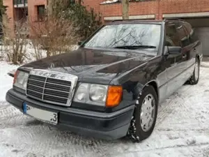 Mercedes-Benz E 220 E-Klasse TE
