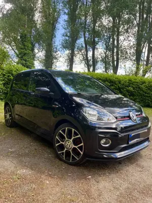 Volkswagen up! GTI