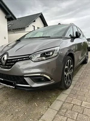 Renault Grand Scenic TCe 140 GPF EDC TECHNO