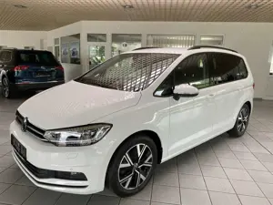 Volkswagen Touran 1.5 TSI *IQ-Ligth*ACC*RFK*NAVI*AHK*7-SITZER