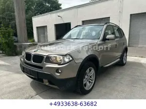 BMW X3 2.0i/Allrad/Panorama/Tüv 08.27/PDC/Temp./