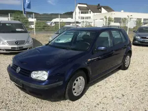 Volkswagen Golf 4 Türig,Tüv 01/28!