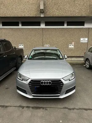 Audi A4 Avant 2.0 TDI S tronic sport