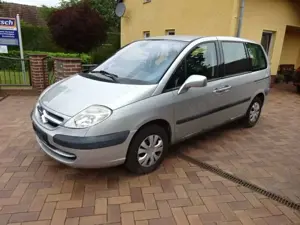 Citroen C8